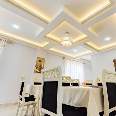 The City Gate Hotel ซารานเดอ ภายนอก รูปภาพ