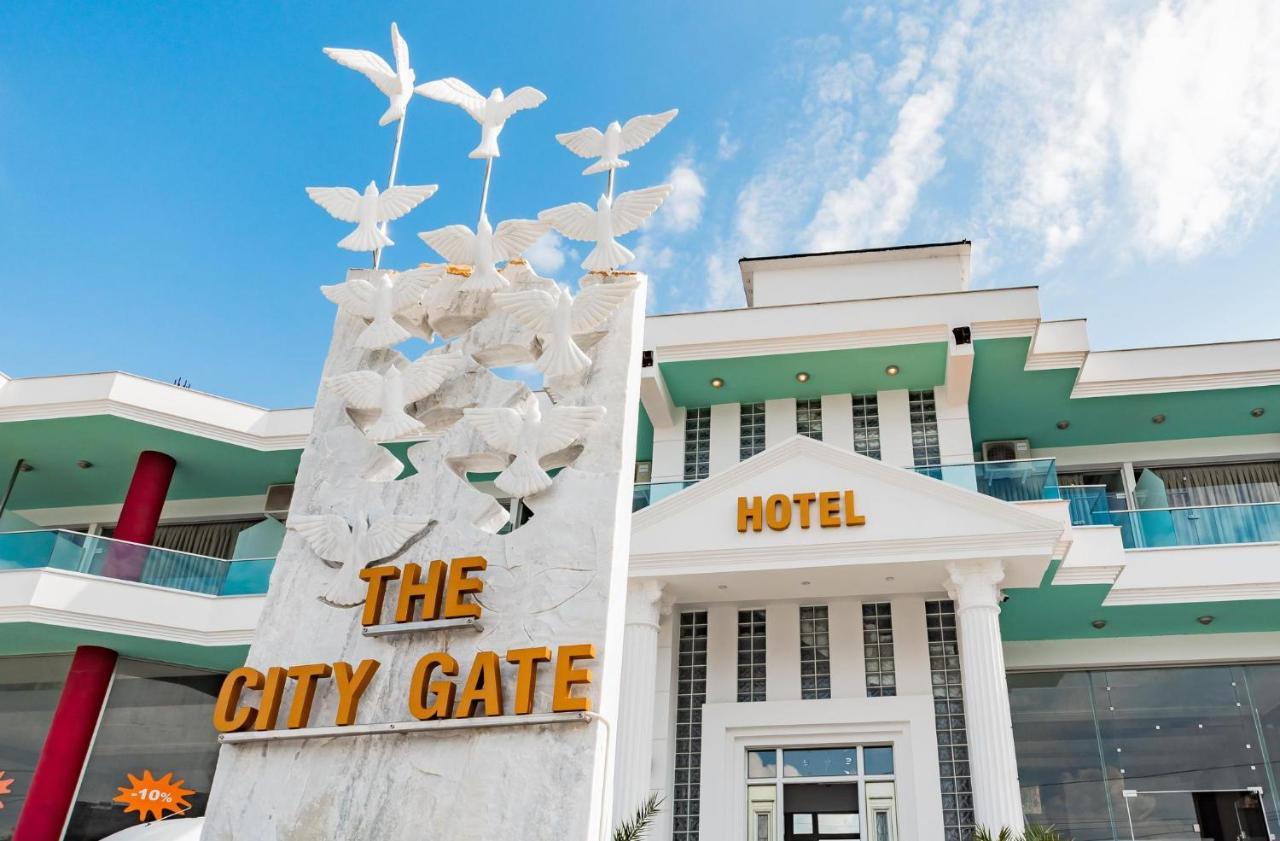The City Gate Hotel ซารานเดอ ภายนอก รูปภาพ