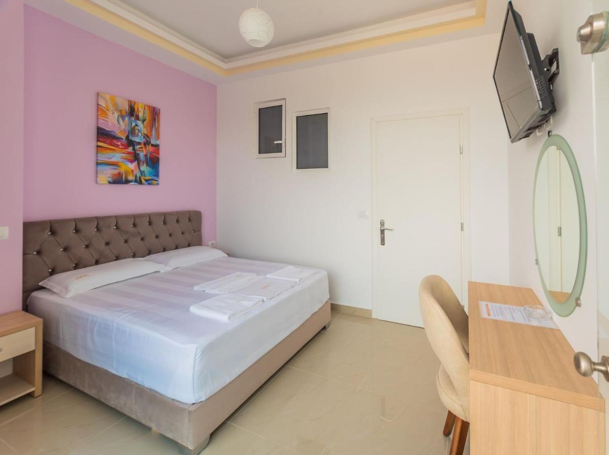 The City Gate Hotel ซารานเดอ ภายนอก รูปภาพ